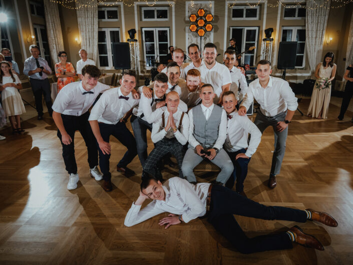 fotograf ślubny Tarnów, Tarnów fotografia ślubna wesele grupowe