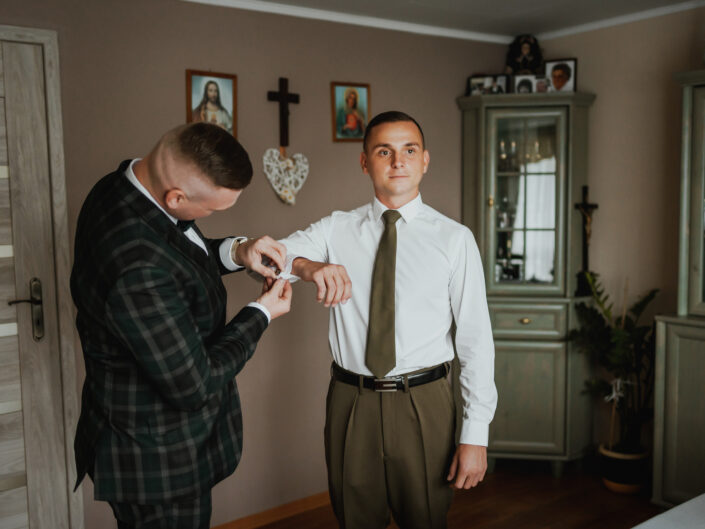 pan młody, fotograf Tarnów ślubny, Tarnów fotografia ślubna