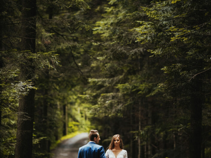 fotograf ślubny Tarnów, Tarnów fotografia ślubna, w lesie