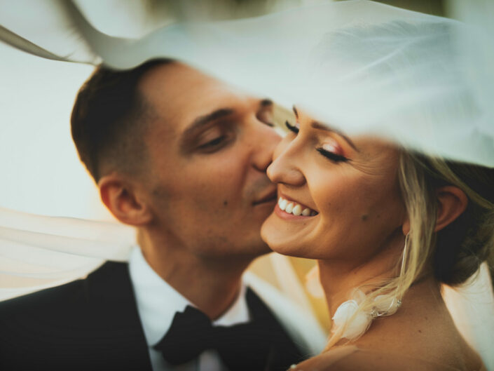 pocałunek, fotograf ślubny Tarnów, Tarnów fotografia ślubna